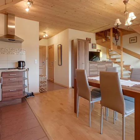 Pod Smerkiem * Косцелиско