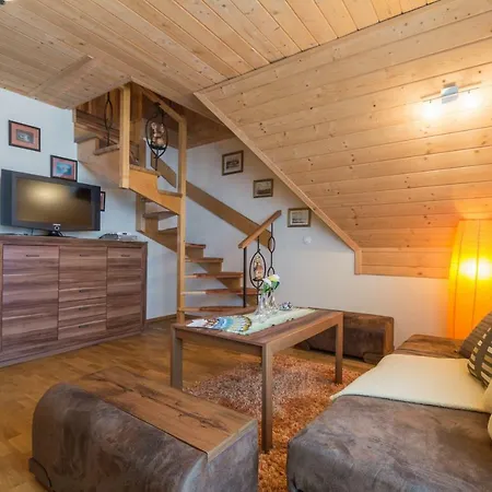 Pod Smerkiem Apartment *